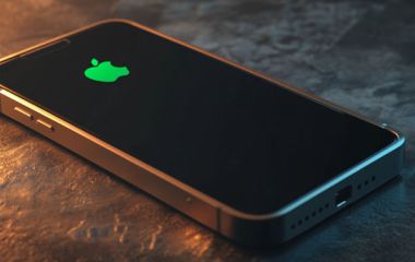 Чому iPhone 15 Pro так швидко розряджається, і що з цим робити?