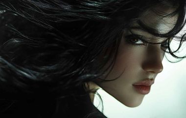 Як зберегти здоров'я волосся при постійному нарощуванні