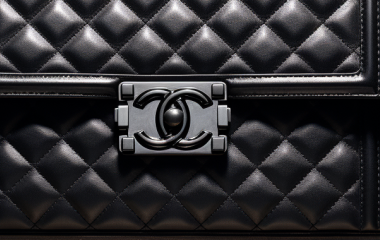 Як відрізнити оригінал сумки від підробки: поради та рекомендації