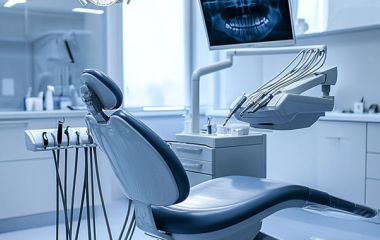 Імплантація зубів: Види та Варіанти