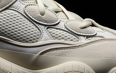 Як відрізнити оригінал Yeezy 500: докладний гід